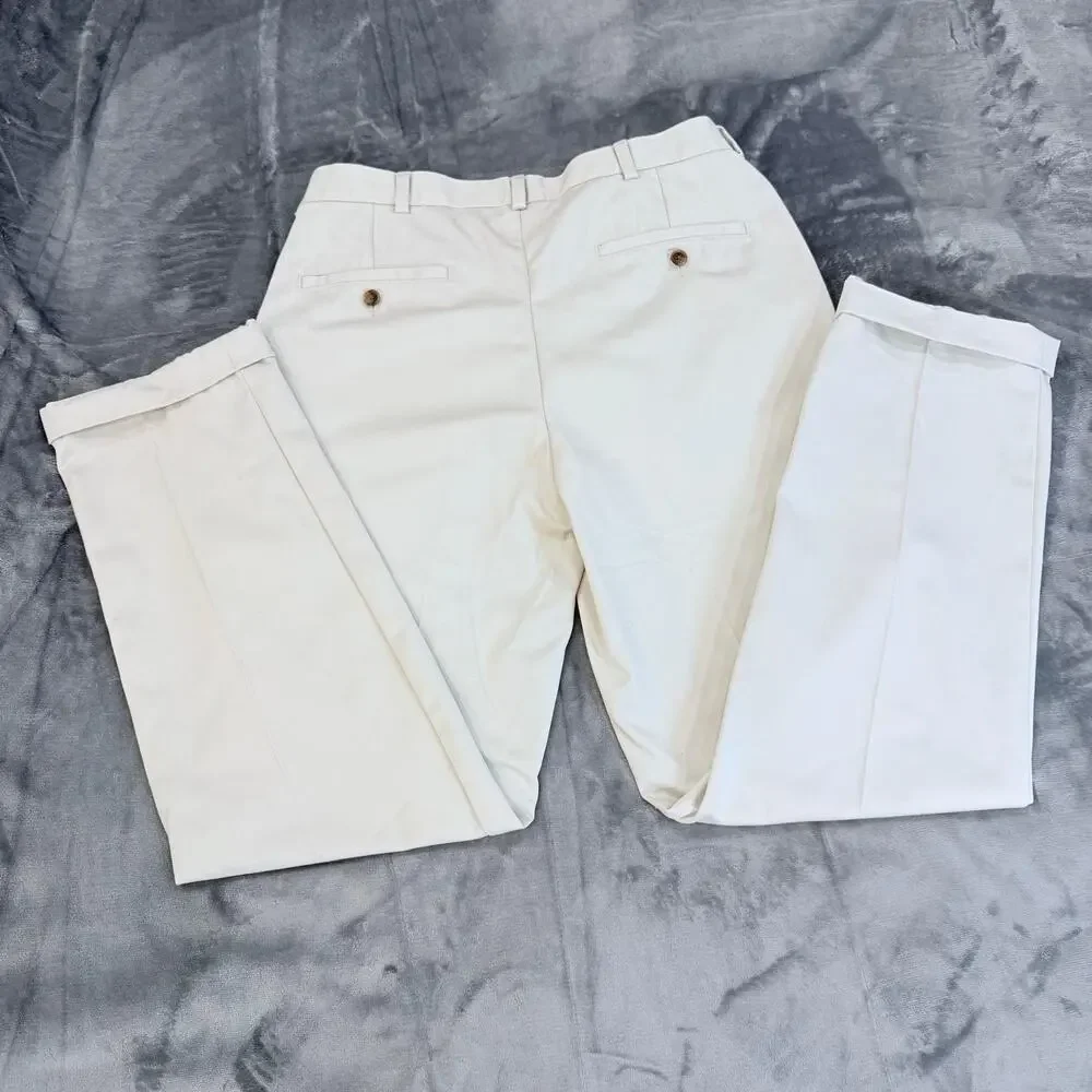 Brooks Brothers Off-White Pleated Chinos